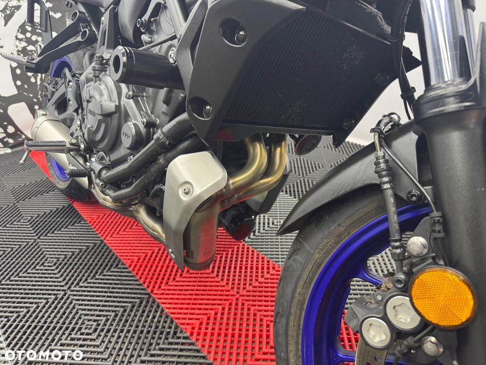 Yamaha MT - 32