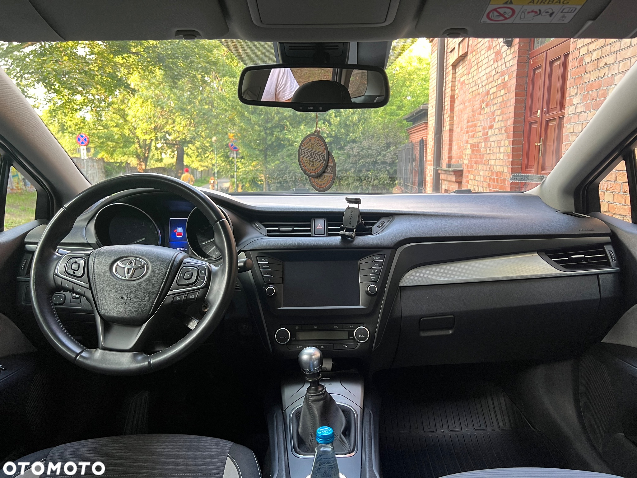 Toyota Avensis 1.8 Prestige - 7