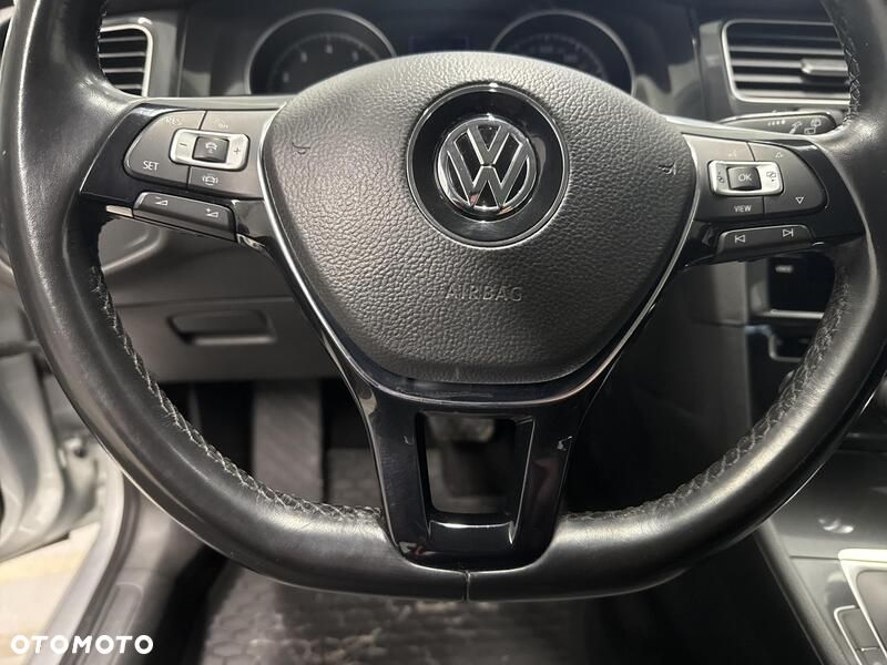 Volkswagen Golf VII 1.5 TSI BMT Evo Comfortline DSG - 13