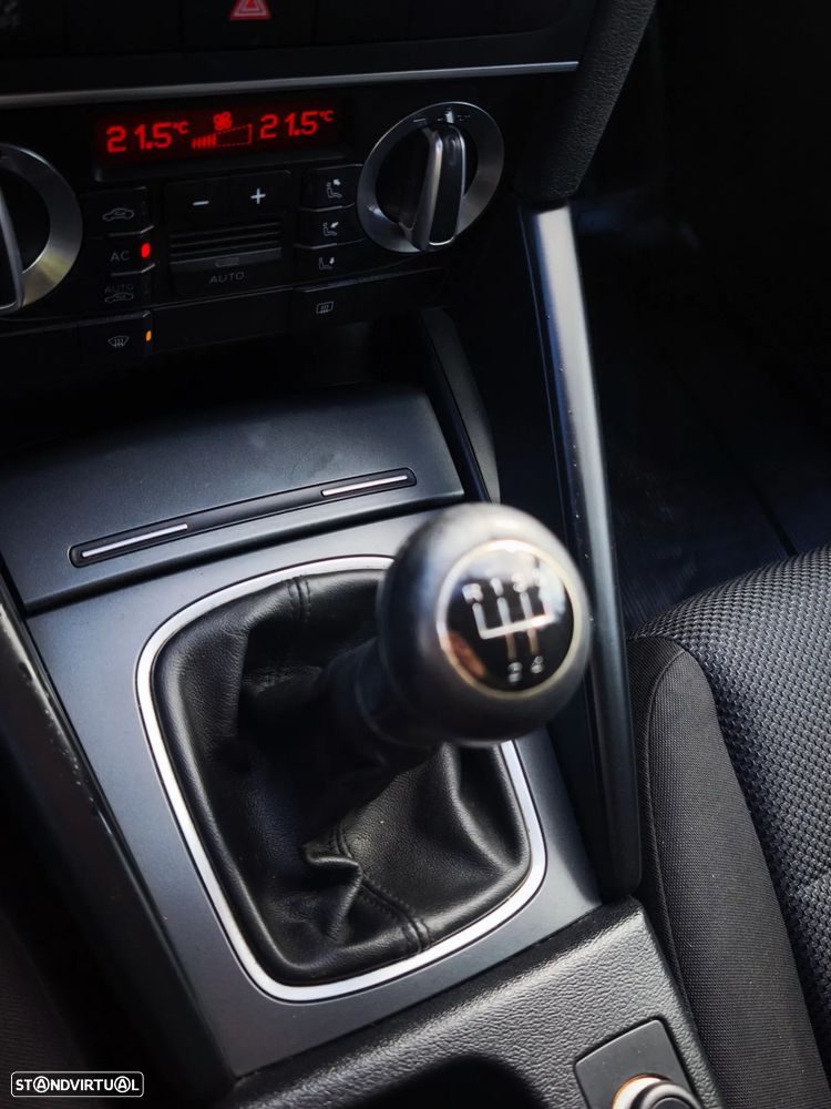 Audi A3 1.6 TDI Attraction - 10