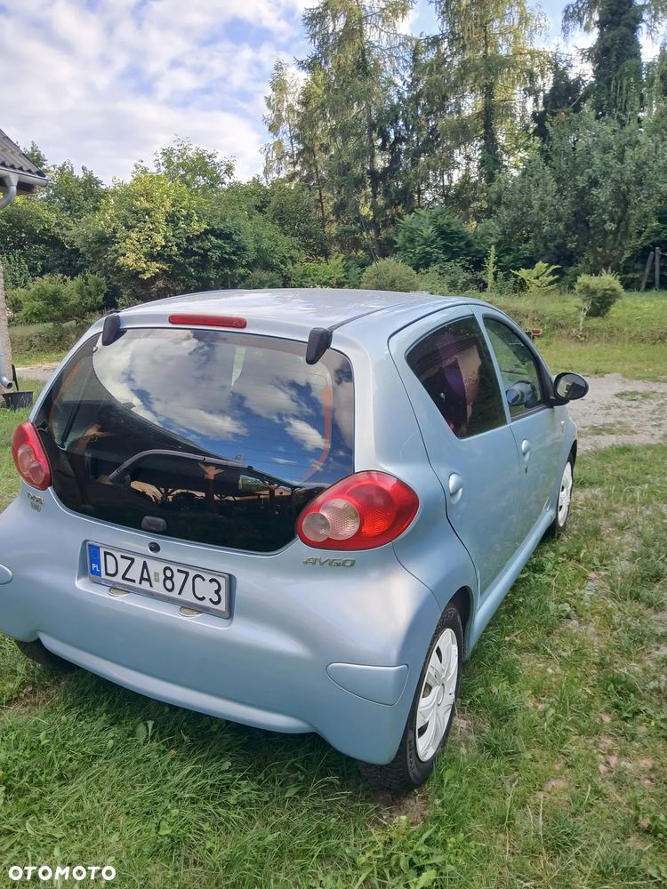 Toyota Aygo - 2