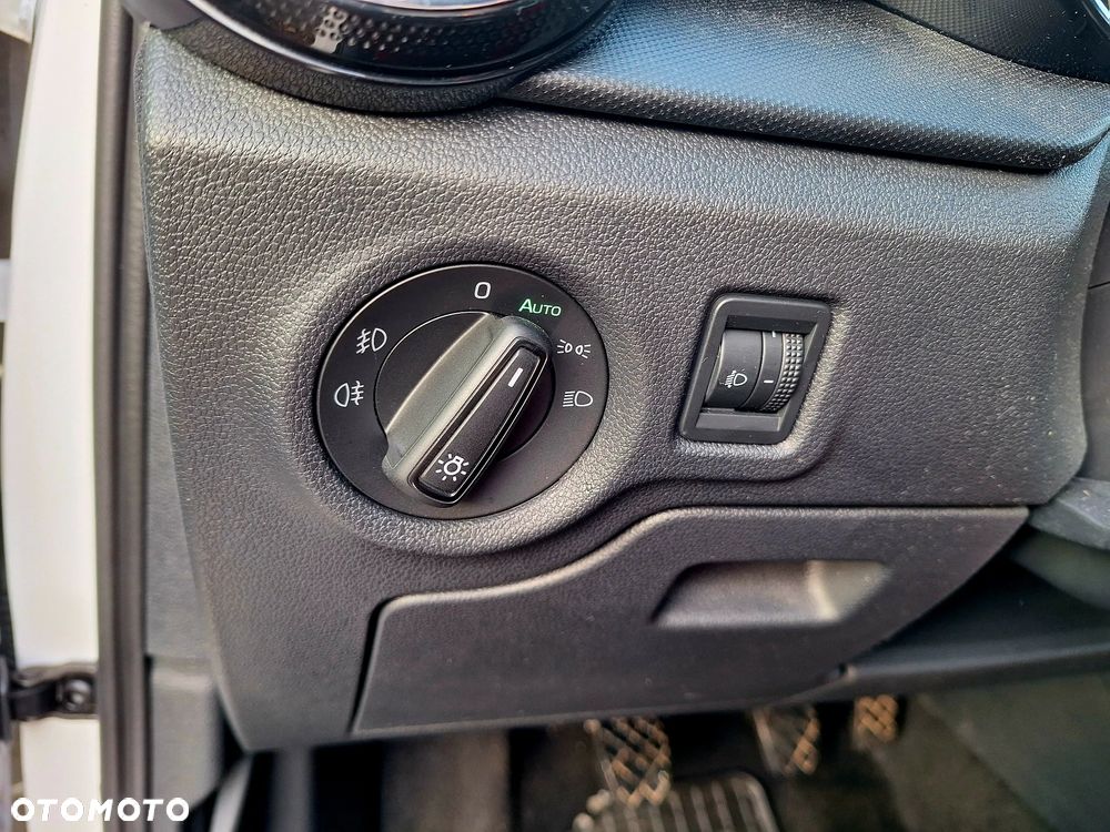 Skoda Fabia 1.0 MPI Active - 14