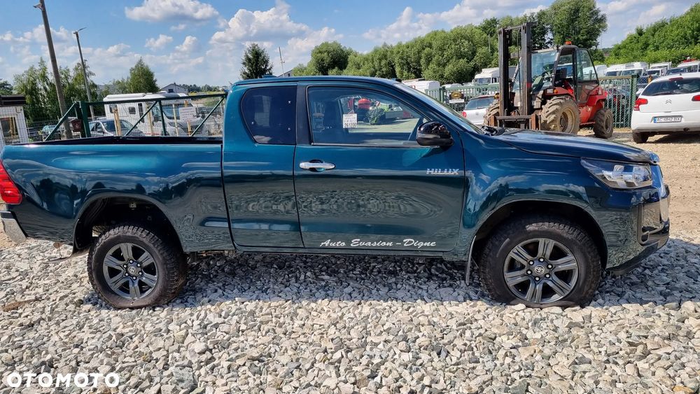 Toyota Hilux 4x4 Double Cab Autm Executive - 4