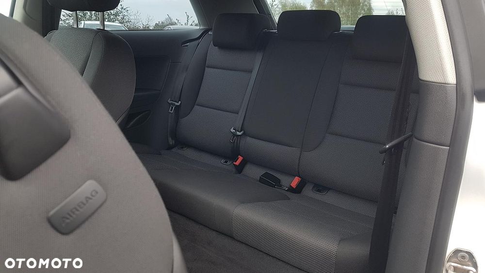 Audi A3 3-drzwiowe 1.4 TFSI Ambition - 25