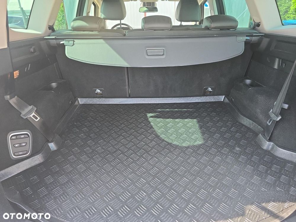 Renault Scenic - 18