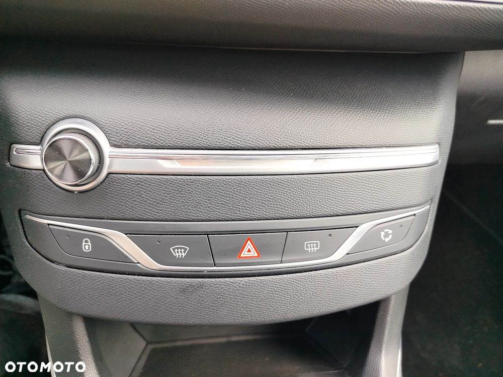 Peugeot 308 PureTech 130 Stop & Start Allure - 26