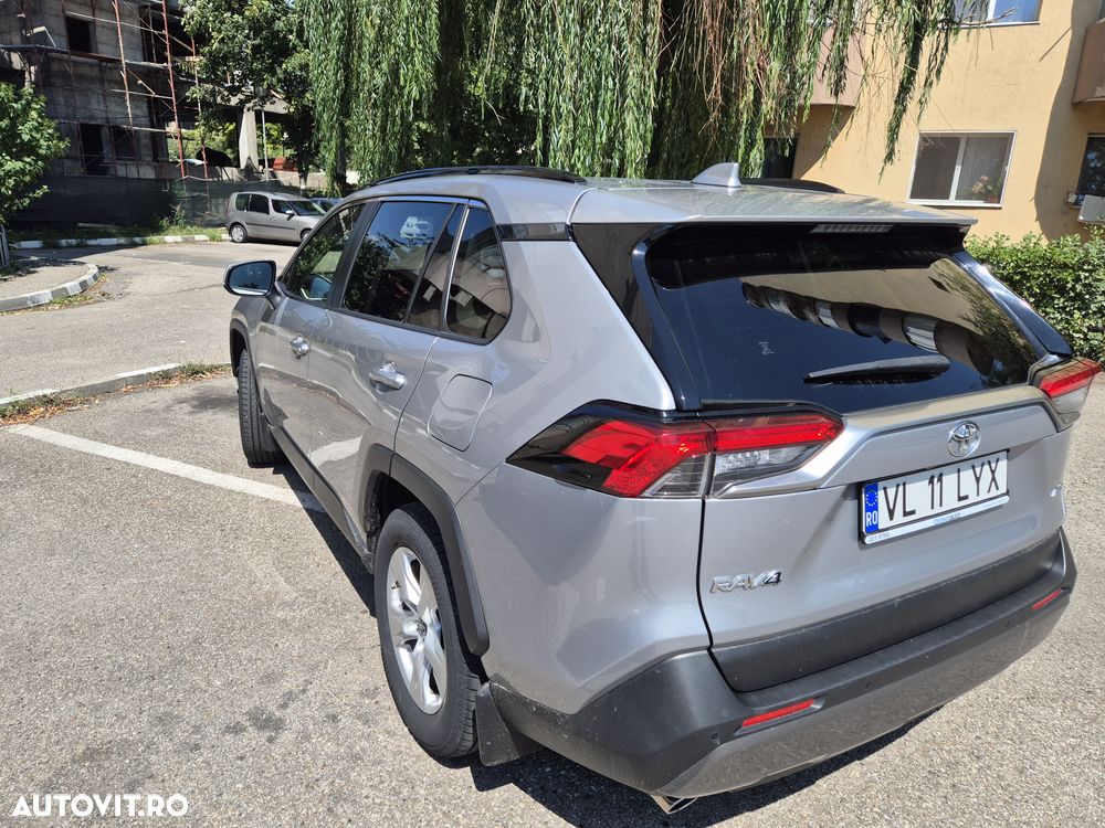 Toyota RAV4 2.0P 6MT AWD Dynamic - 7