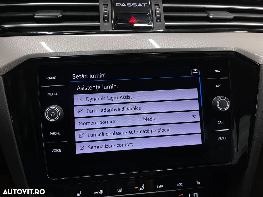 Volkswagen Passat 2.0 TDI DSG Comfortline - 20