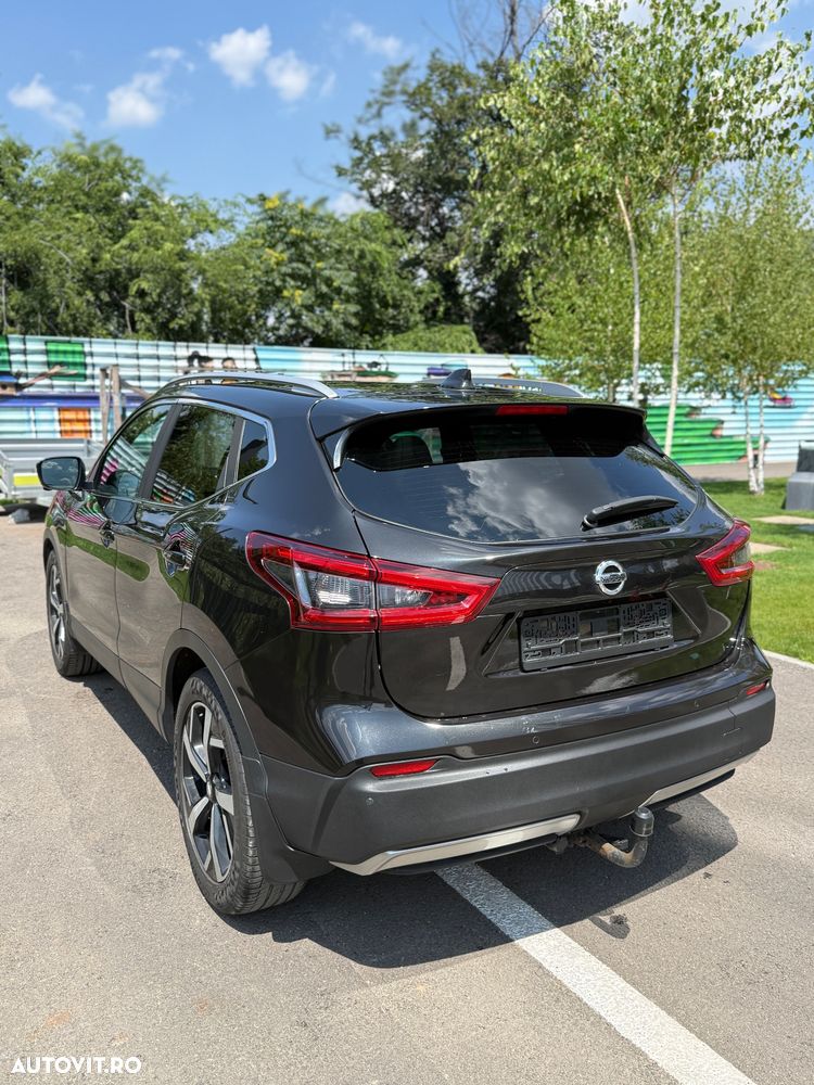 Nissan Qashqai 1.3 DIG-T DCT TEKNA - 2