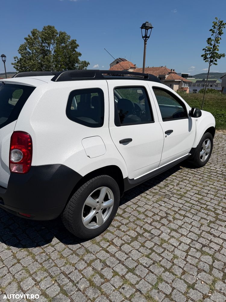Dacia Duster 1.6 4x4 - 6