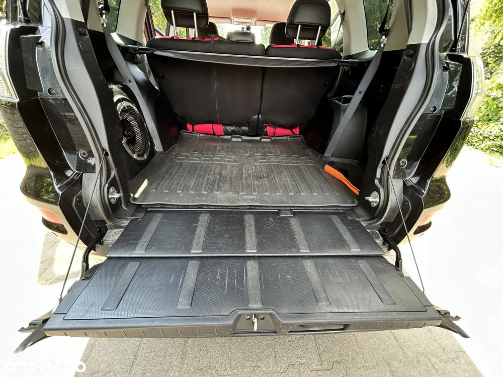 Mitsubishi Outlander 2.0 DID Intense + - 5