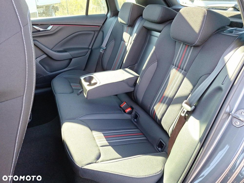 Skoda Kamiq 1.5 TSI Monte Carlo DSG - 25