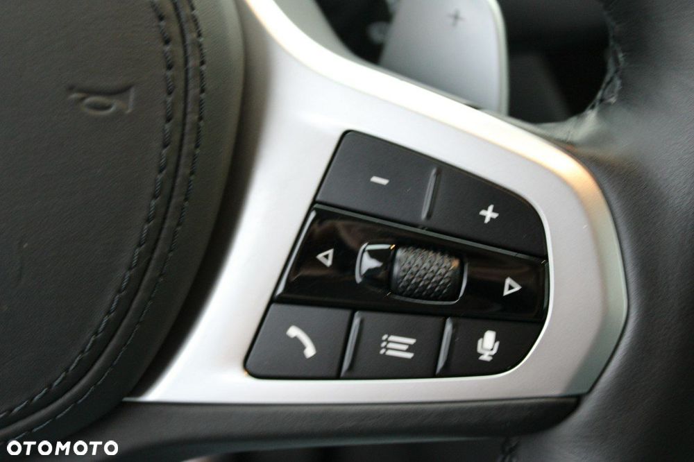 BMW X4 - 25