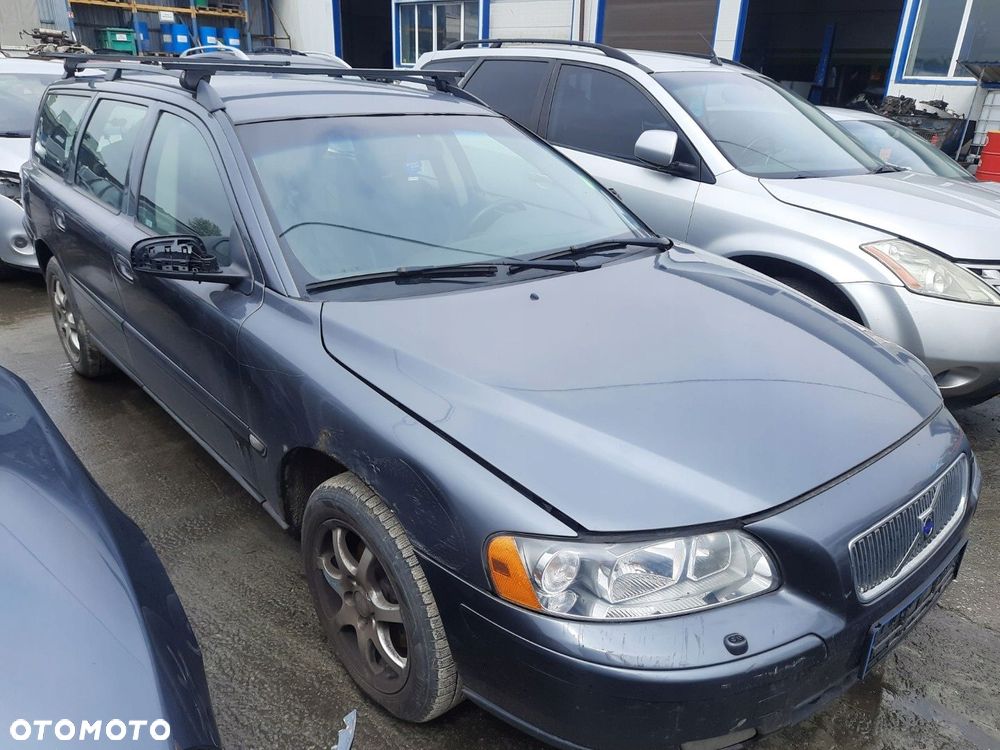CZĘŚCI Volvo S70/V70 II 2,4 DIESEL 125 kW / 170KM SILNIK B5244S 5 DRZWI - 4