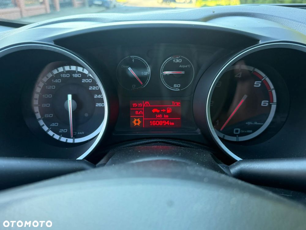 Alfa Romeo Giulietta 1.6 JTDM 16V B-Tech - 8