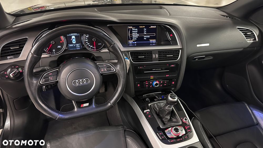 Audi A5 Cabrio - 10