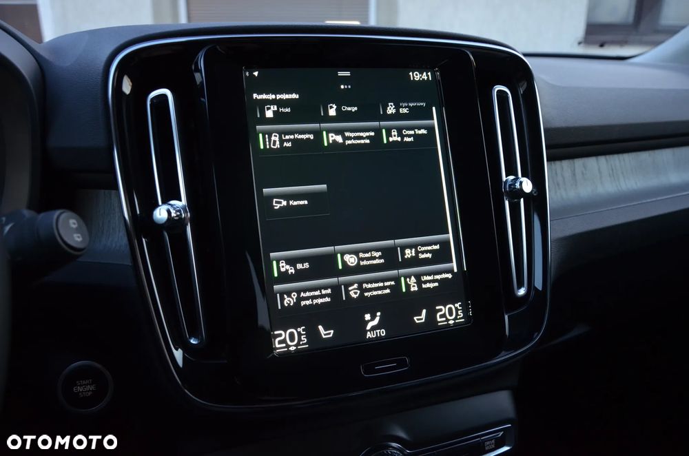 Volvo XC 40 T4 Recharge DKG Inscription - 28