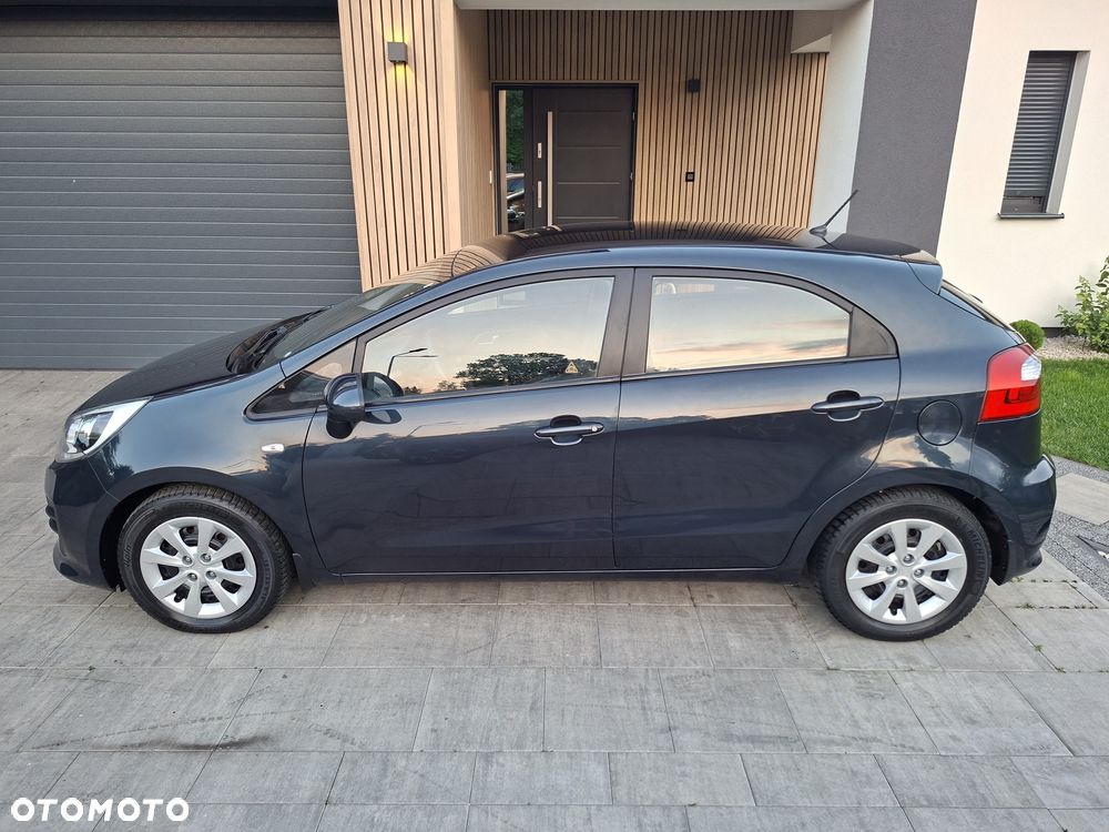 Kia Rio - 2