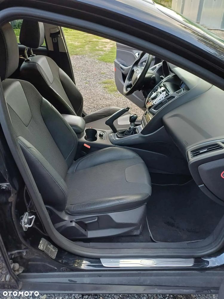 Ford Focus 1.6 EcoBoost Trend Sport - 14