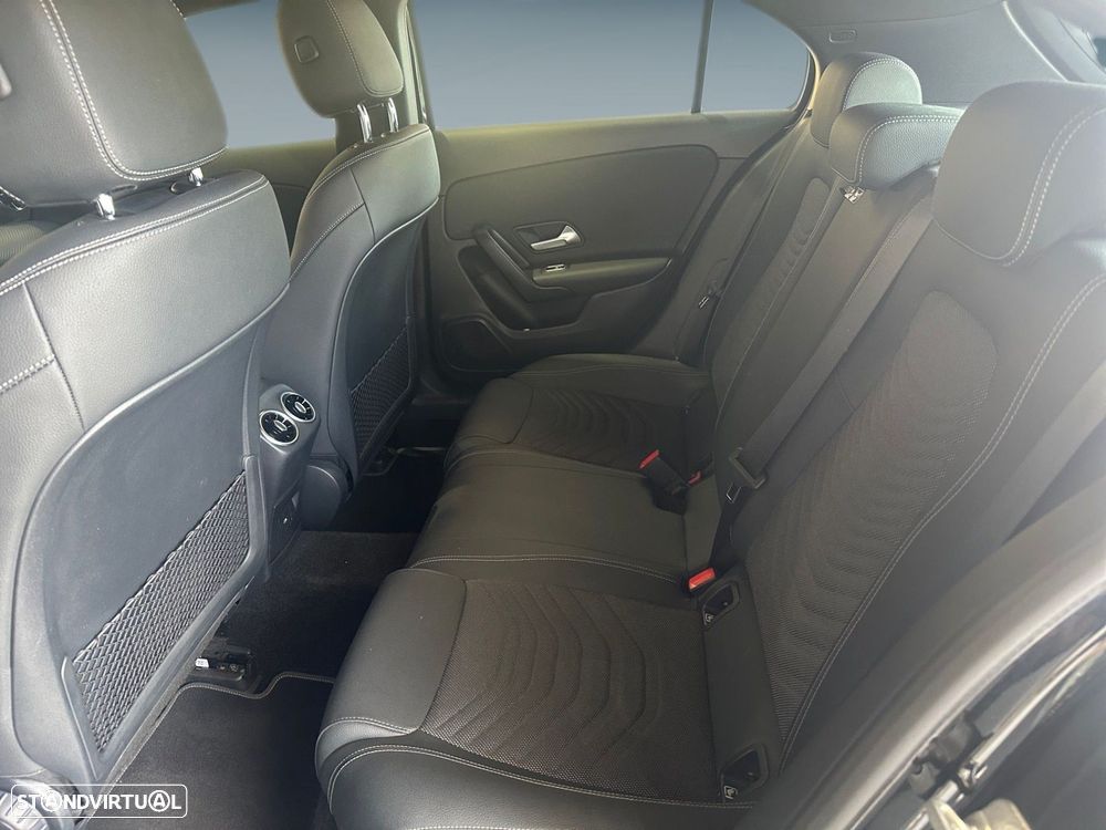 Mercedes-Benz A 250 e - 12