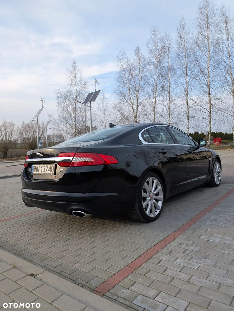 Jaguar XF 3.0 V6 D S Luxury - 10