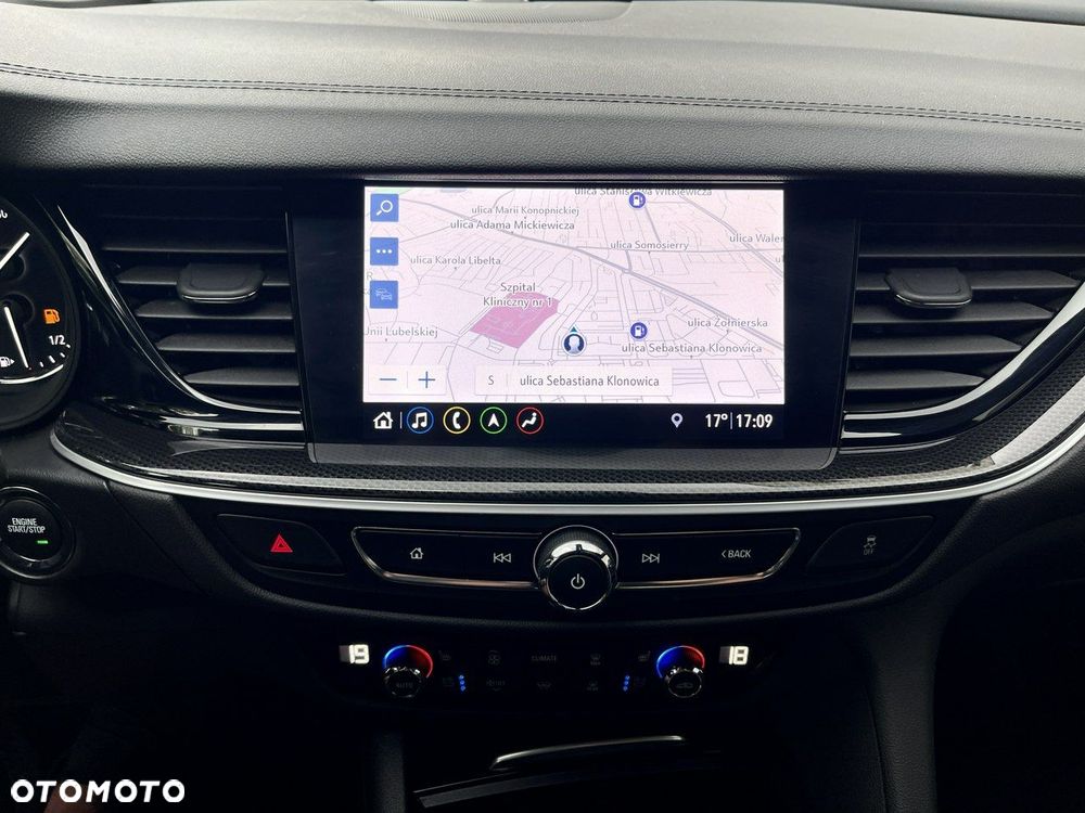 Opel Insignia - 36