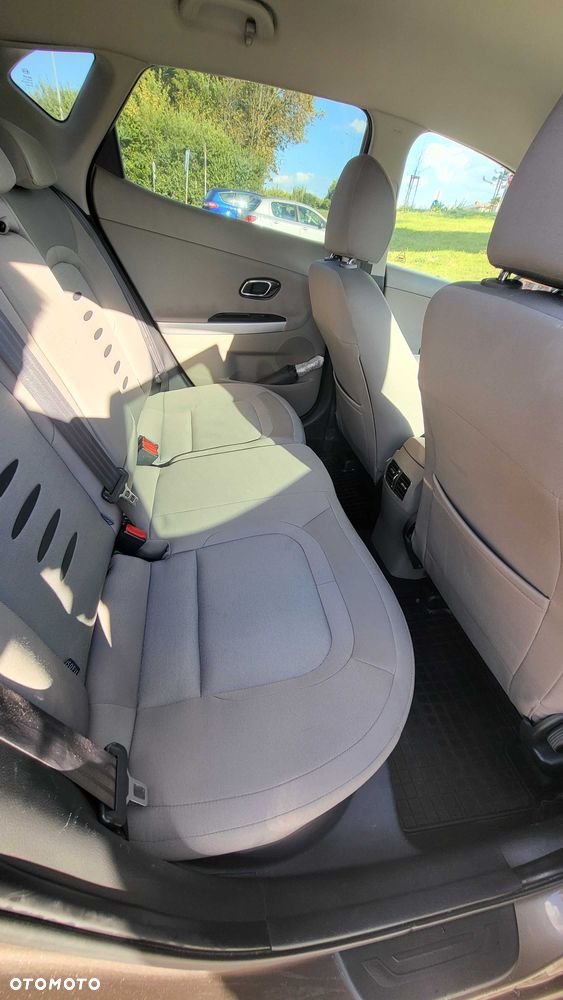 Kia Ceed - 7