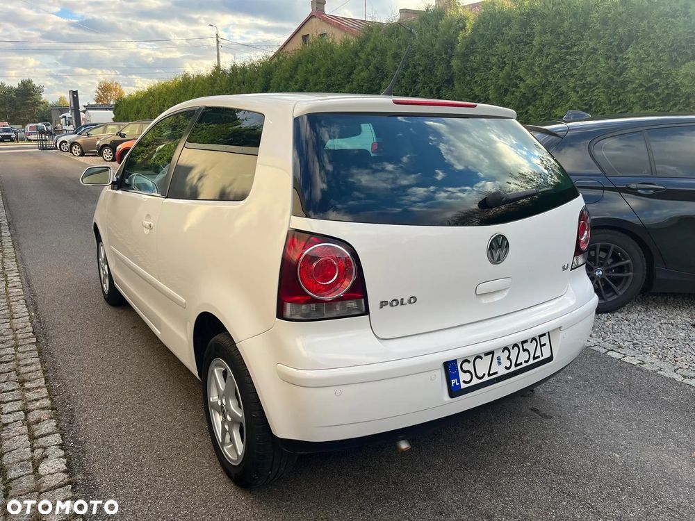 Volkswagen Polo 1.4 16V Comfortline - 6