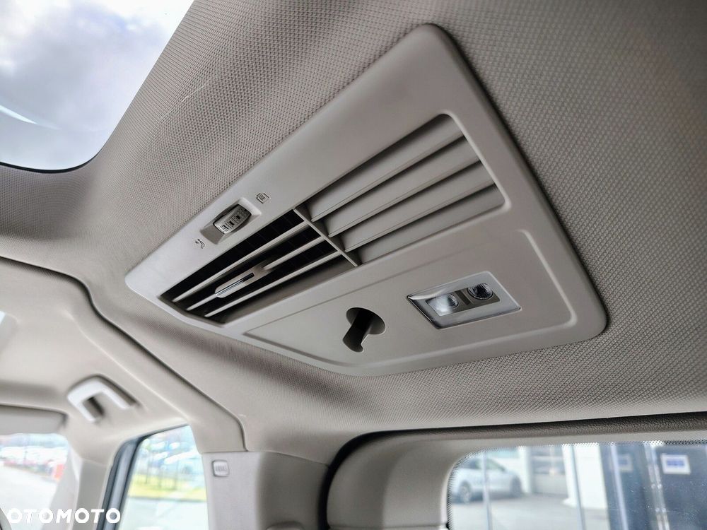 Volkswagen multivan Nowy Multivan L2 2.0 TDI 150 KM DSG 7 biegowa FWD - 28