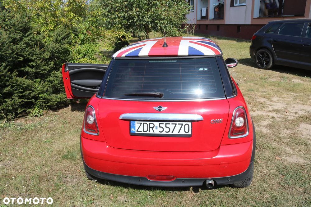 MINI ONE Standard - 5