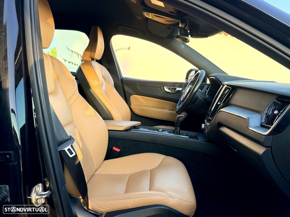 Volvo XC 60 2.0 D3 Momentum - 20