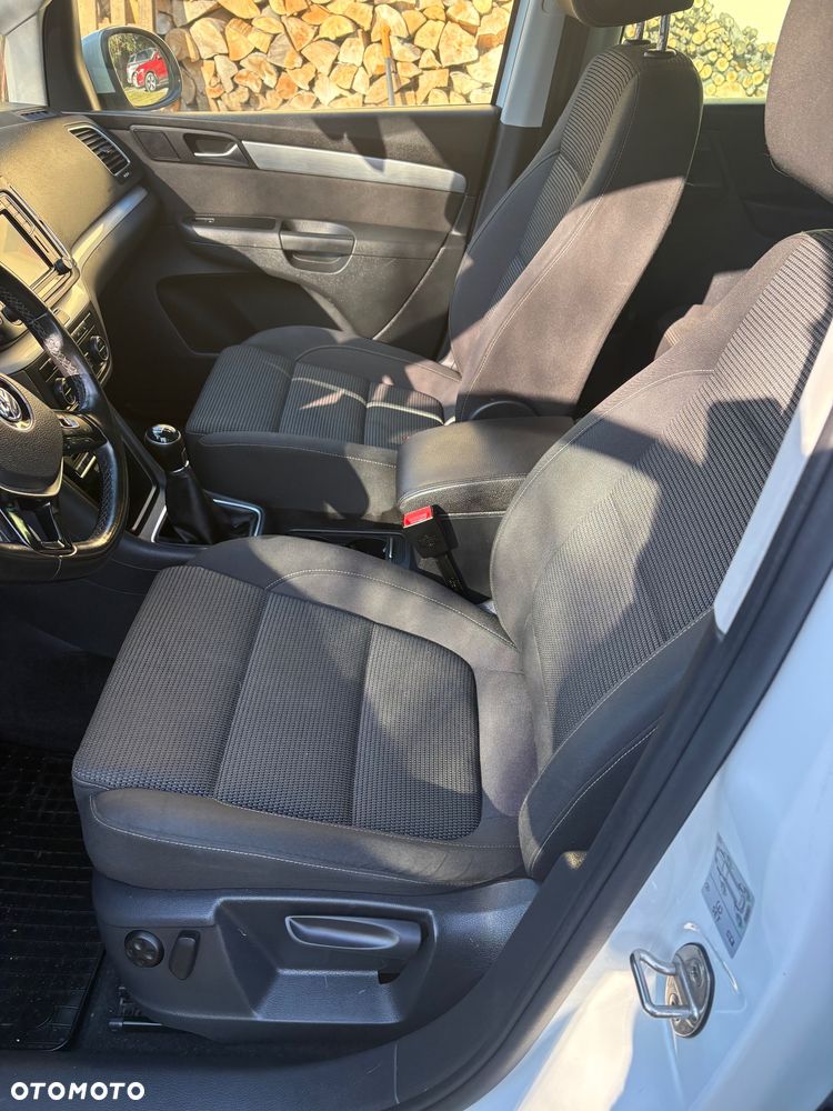 Volkswagen Sharan 2.0 TDI BMT Trendline - 12