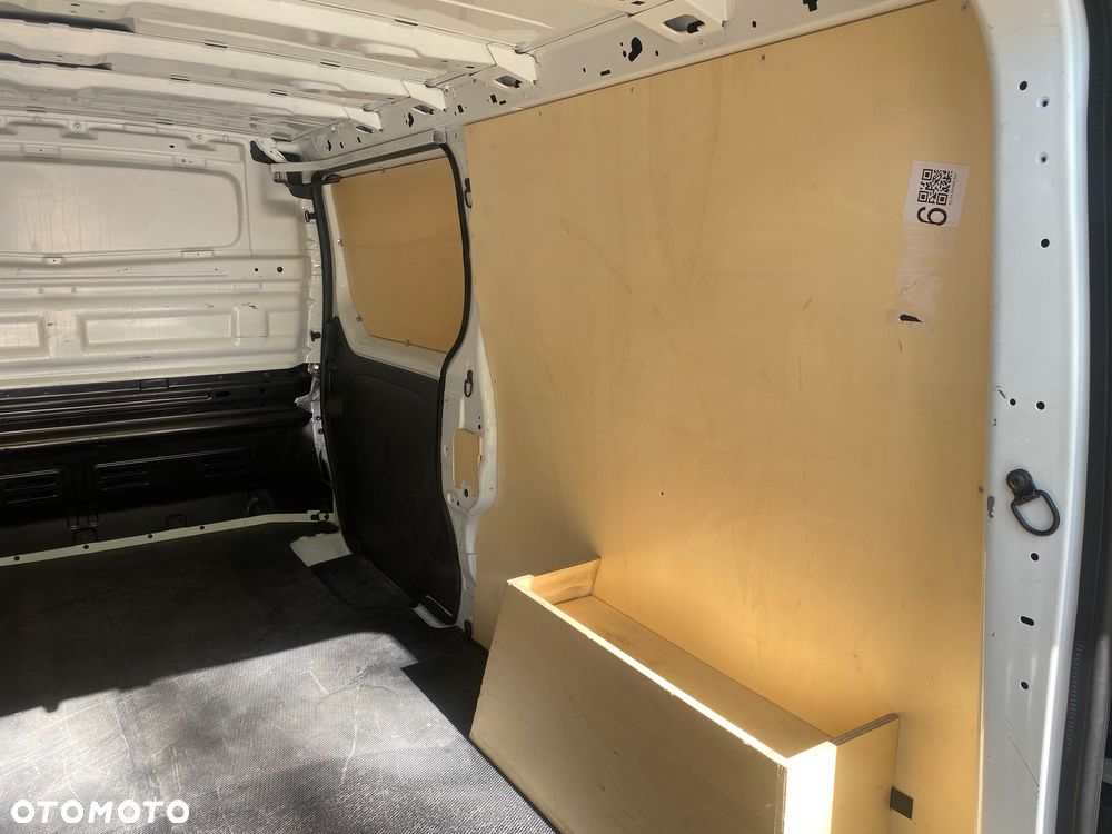 Renault Trafic - 17