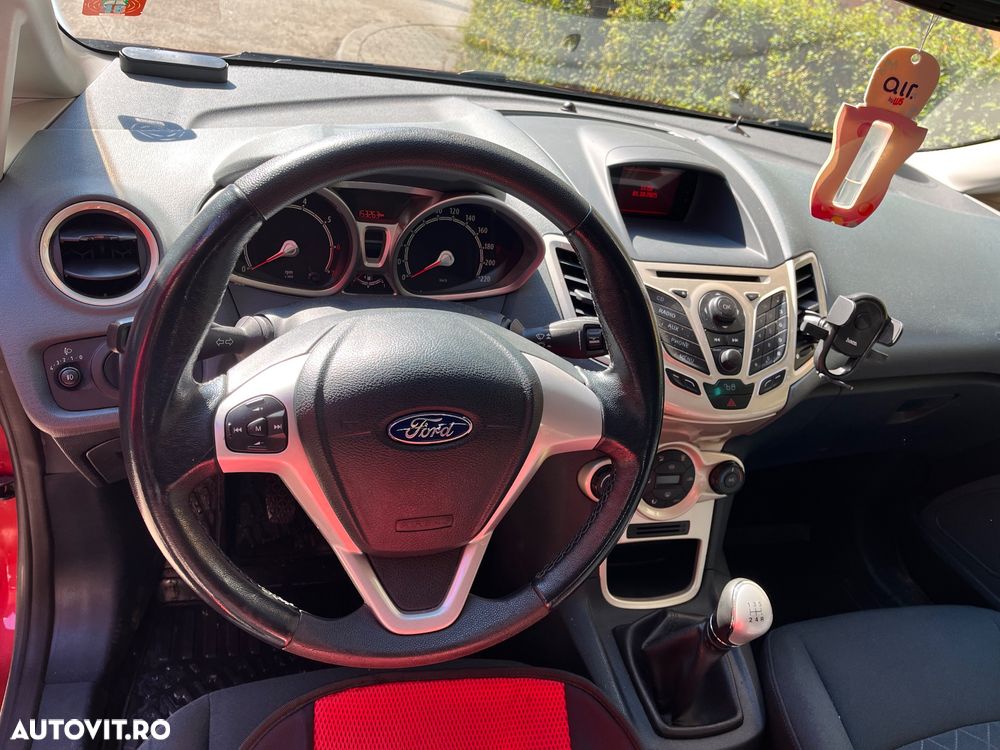Ford Fiesta 1.25 Trend - 8