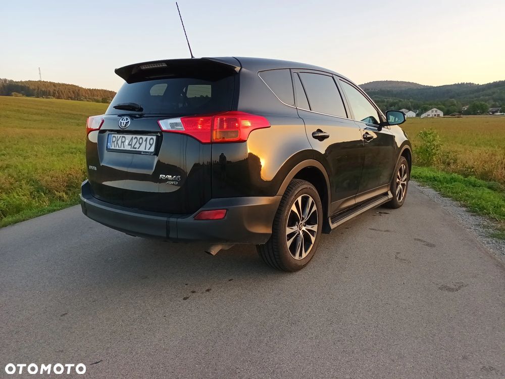 Toyota RAV4 - 1