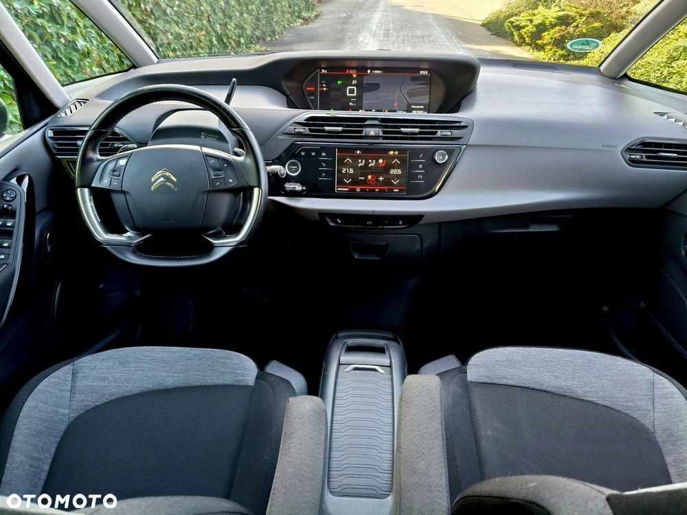 Citroën C4 Picasso - 10