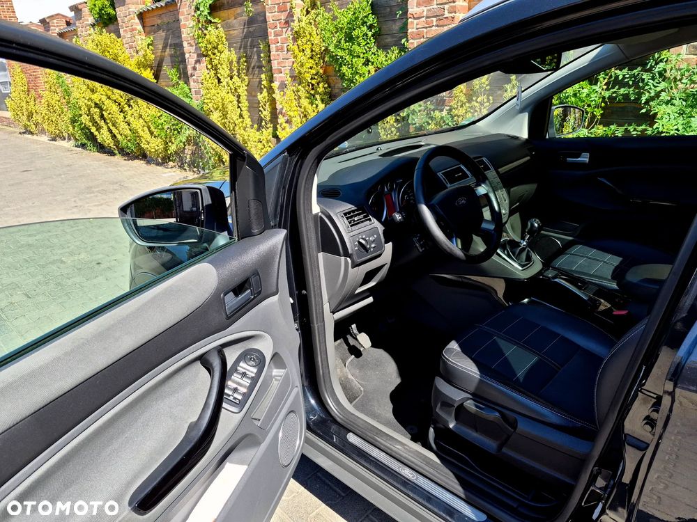 Ford Kuga 2.0 TDCi Titanium - 20