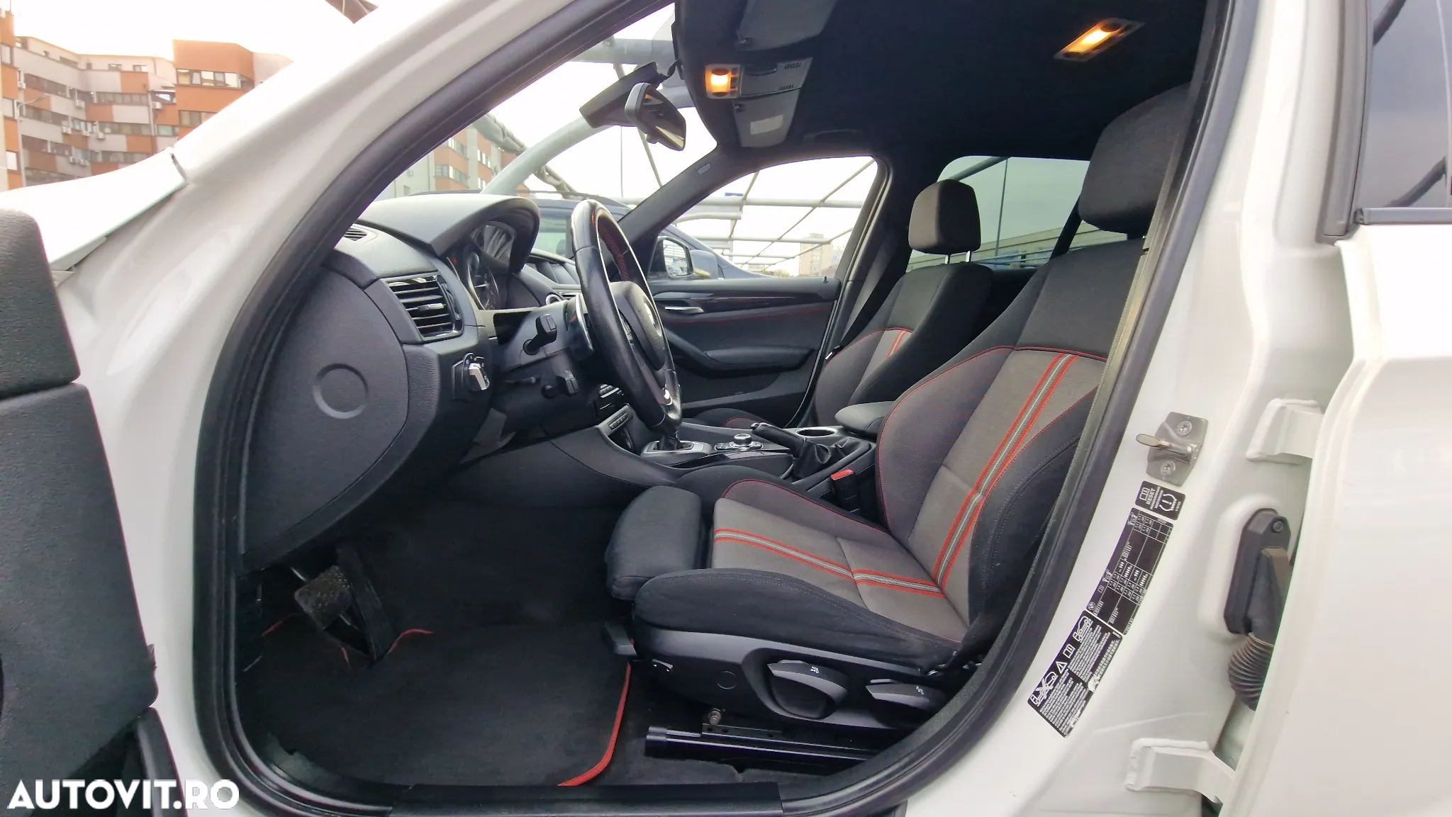 BMW X1 - 10