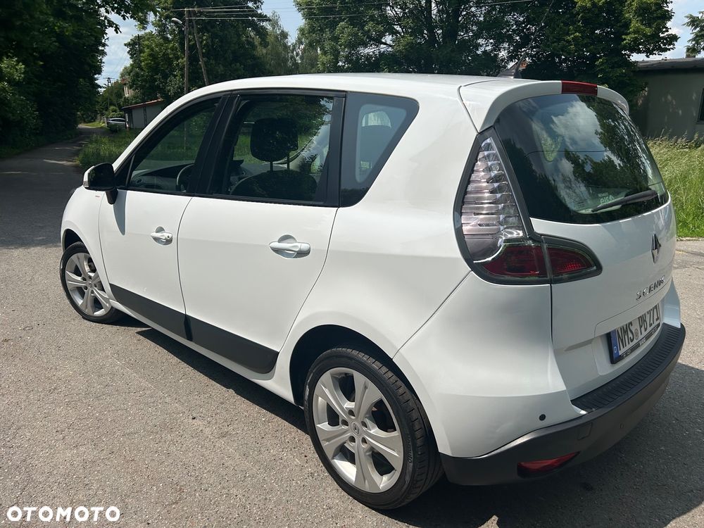 Renault Scenic 1.6 16V 110 TomTom Edition - 32