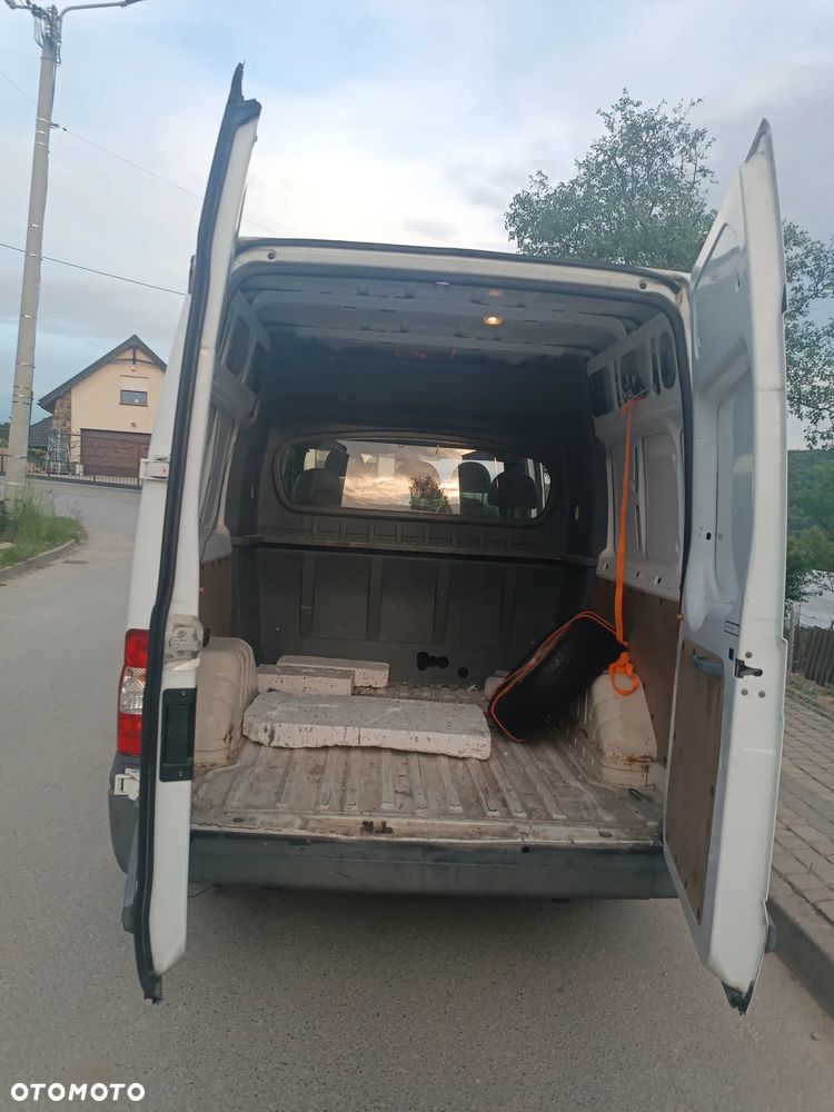 Ford E-Transit - 9