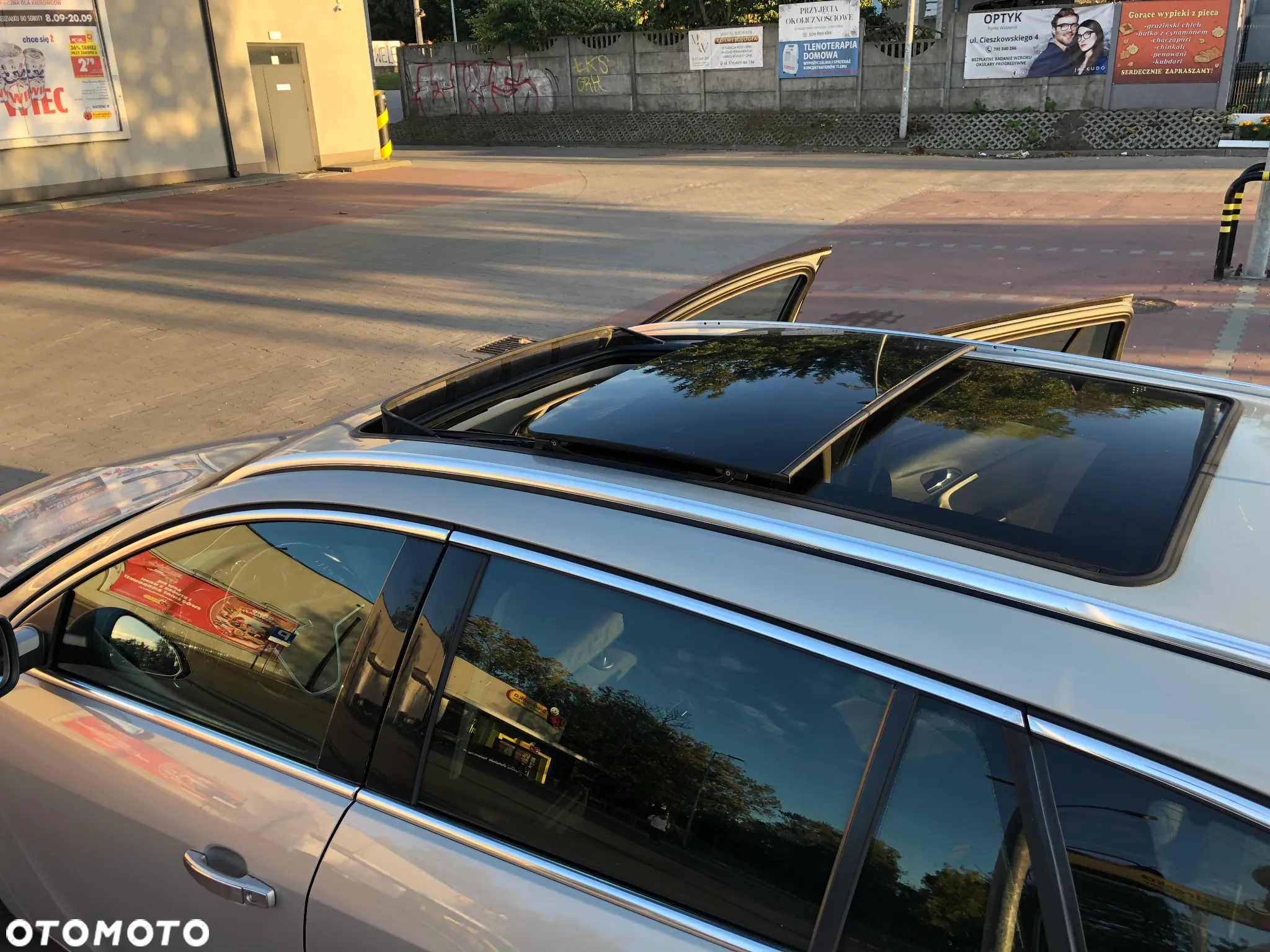 Opel Insignia 1.8 - 15