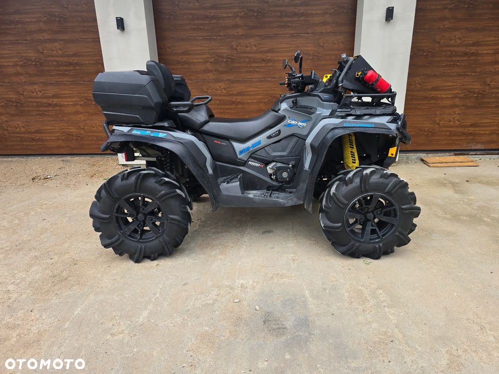 Can-Am Outlander Max - 2