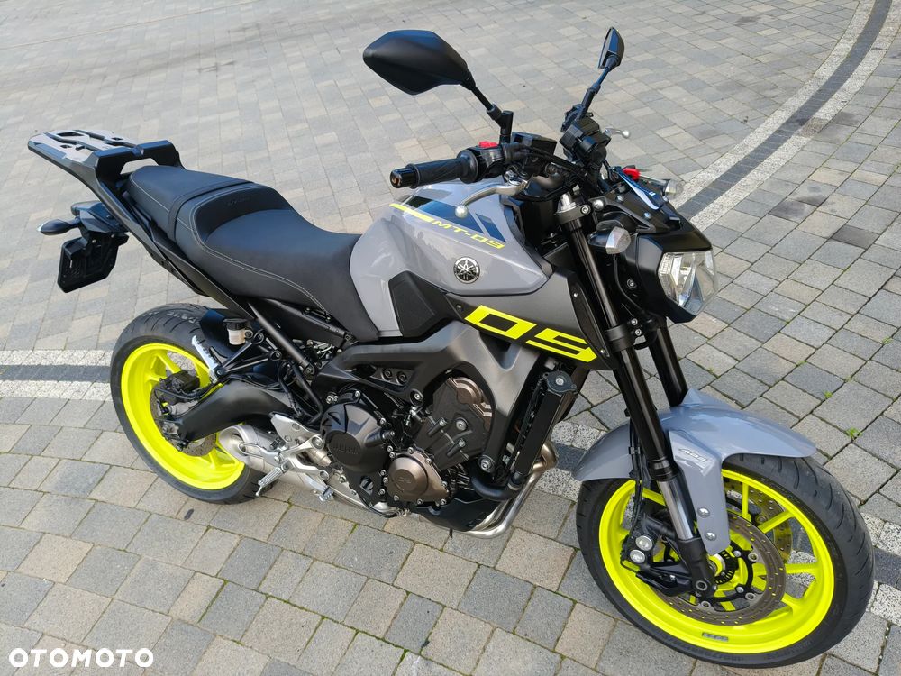 Yamaha MT - 4