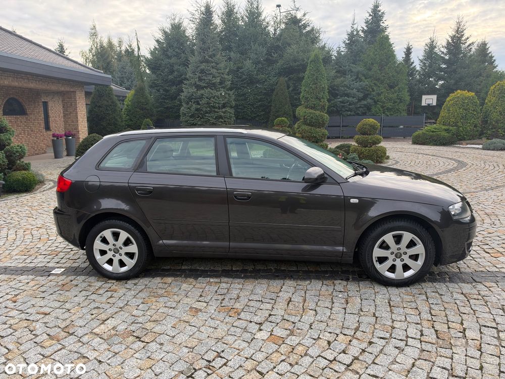 Audi A3 Sportback - 5