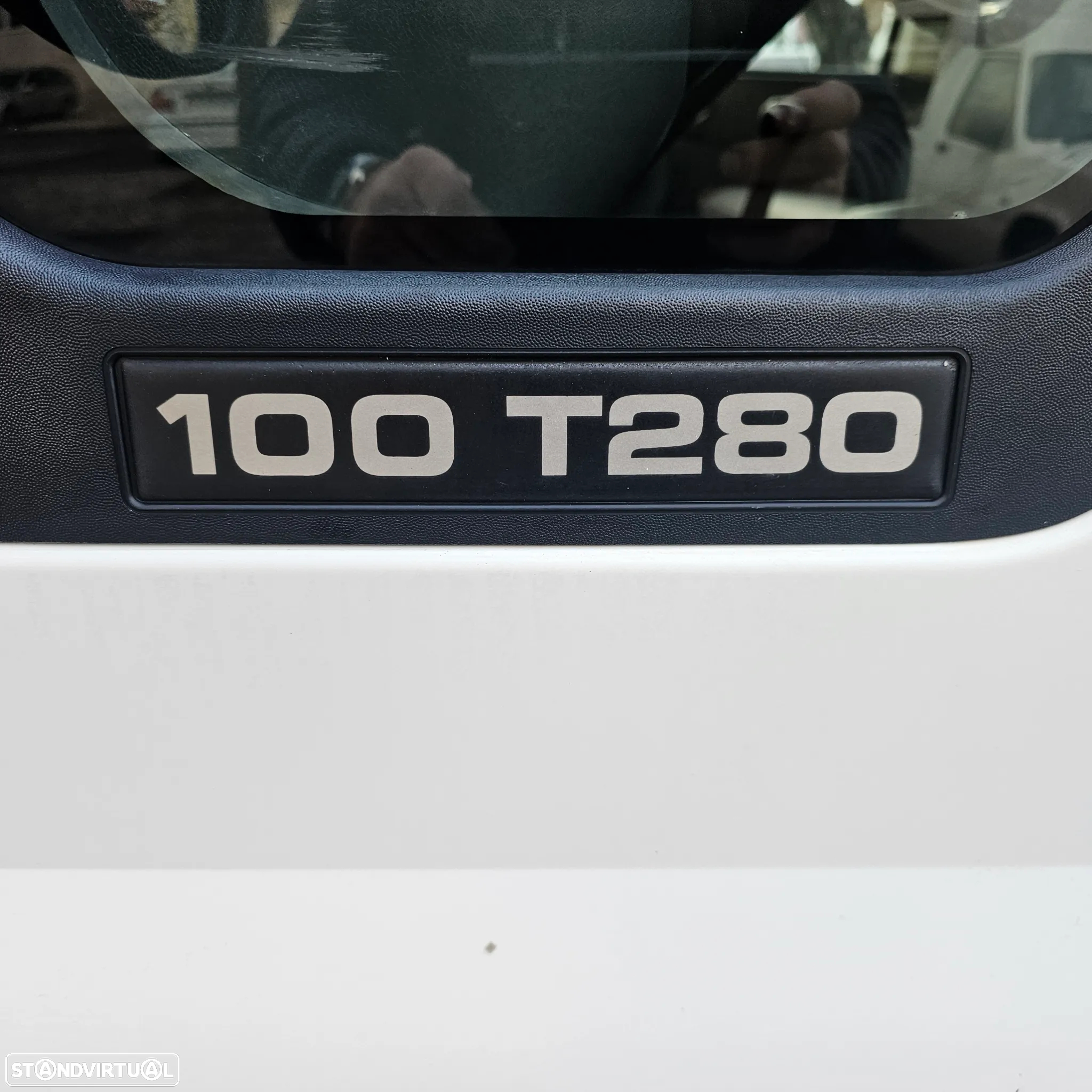 Ford Transit 300S 2.0 TDdi TN - 24
