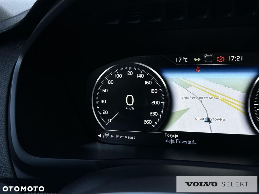 Volvo XC 90 - 25