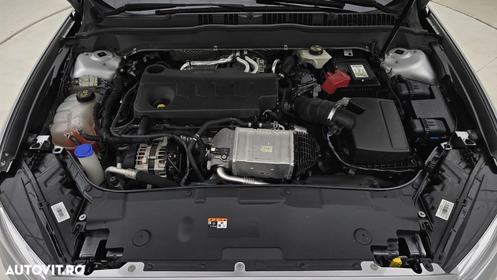 Ford Mondeo - 23
