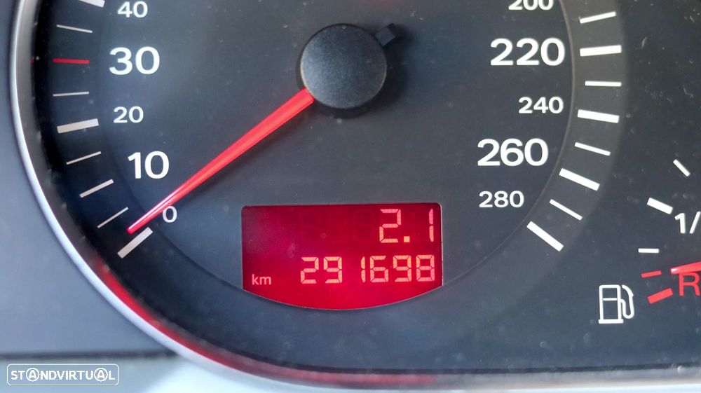 Audi A6 2.0 TDI Multitronic S-line - 13