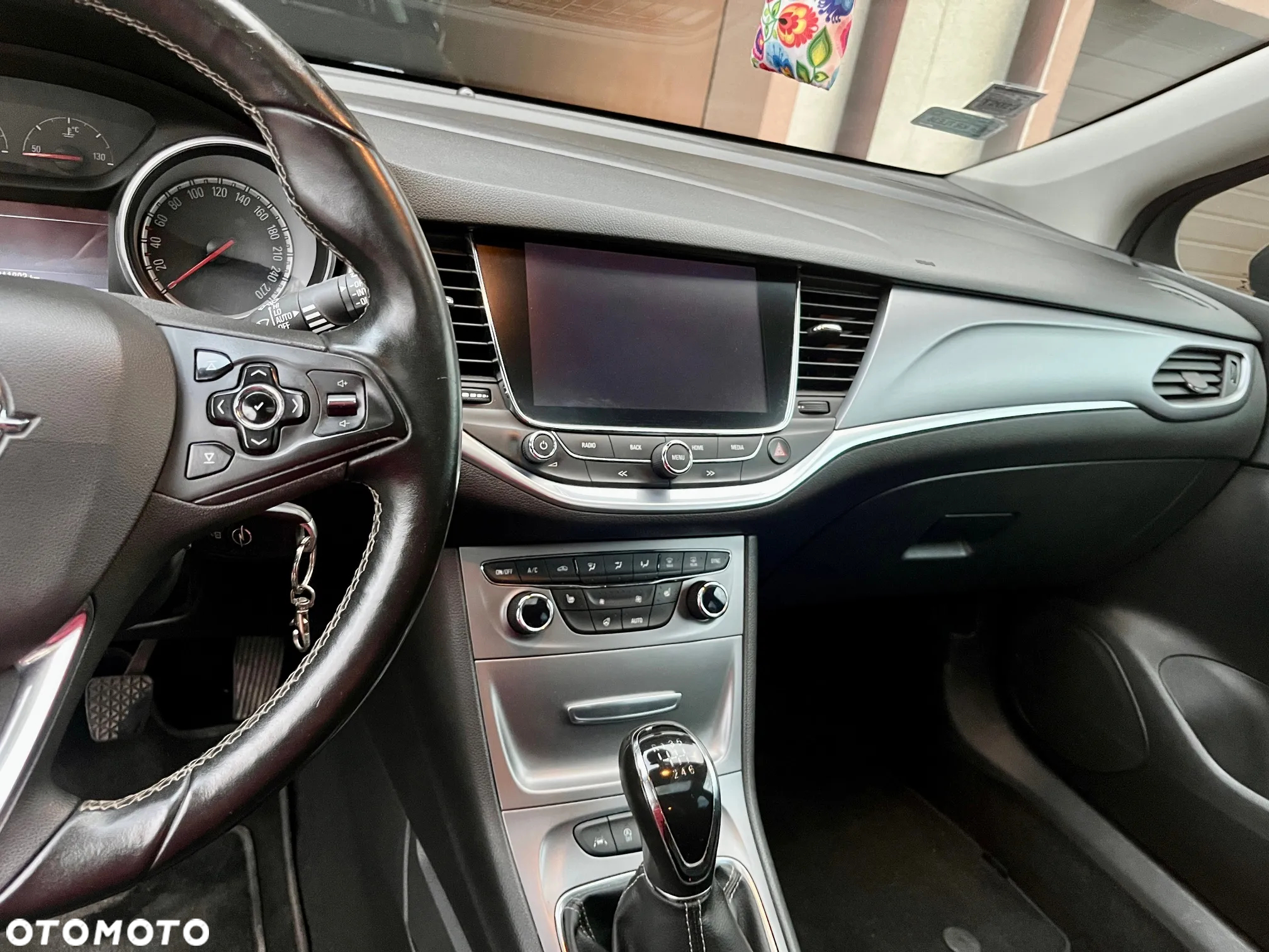 Opel Astra V 1.6 CDTI Essentia S&S - 6