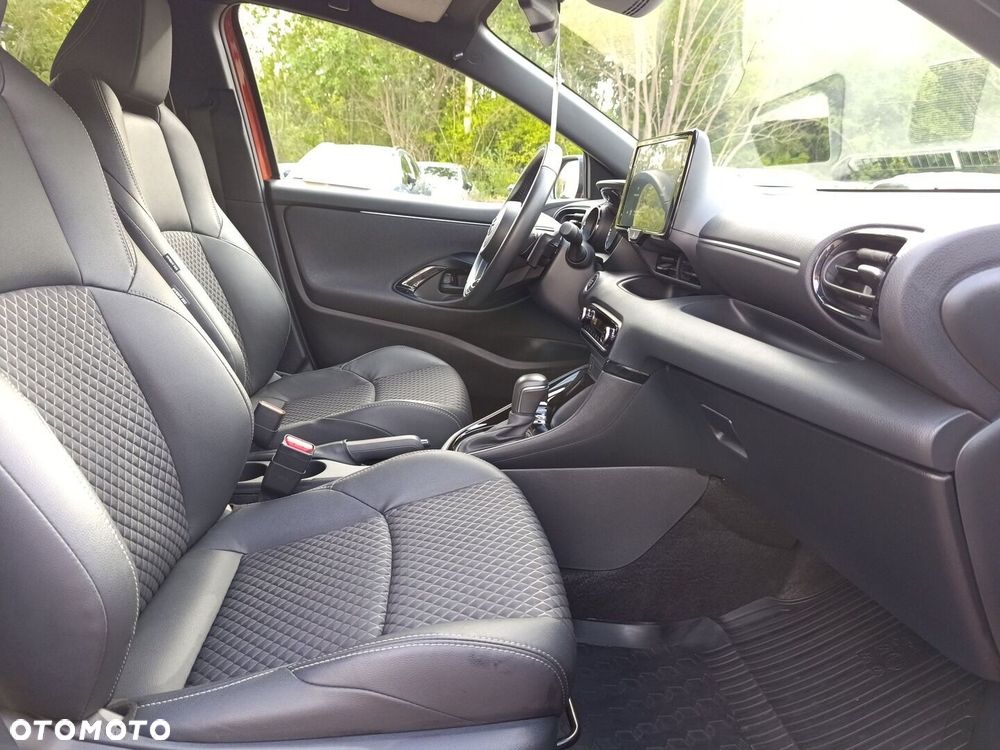 Toyota Yaris 1.5 Selection Style CVT - 16